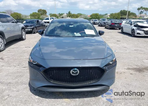 2023 Mazda Mazda3 2.5 S Carbon Edition z USA, uszkodzony, nr VIN JM1BPALM2P1606784